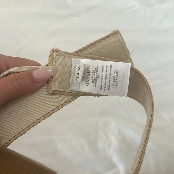 Madewell | Packable Braided Straw Visor - Picture 4 of 4